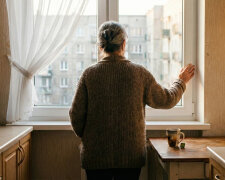 Dala jsem dceři své úspory na svatbu. Slíbila, že mi je po svatbě vrátí. Uplynuly tři roky - a dnes říká, že to byl dar