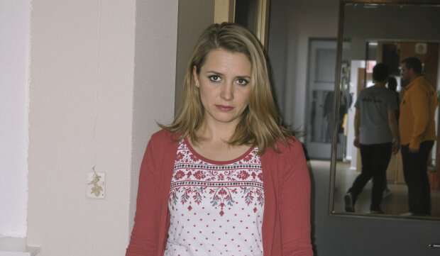 „Zazvonil zvonek u dveří“: Ve dveřích stála mladá žena s dítětem a zeptala se na mého manžela