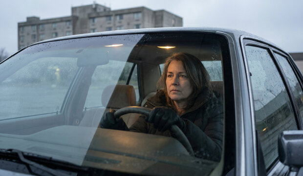 Našla jsem v jeho bundě účtenku z hotelu. Bylo to sedm kilometrů od našeho domu