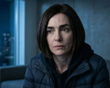 Vzala jsem si jeho bundu, protože se ochladilo. V kapse jsem našla účtenku od klenotníka a lísteček: "Děkuju za včerejšek"