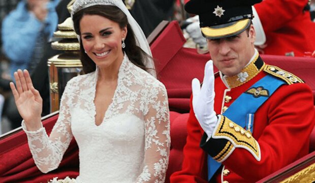Kopie královny. Na internetu se objevily nové fotografie dcery prince Williama a Kate Middletonové.